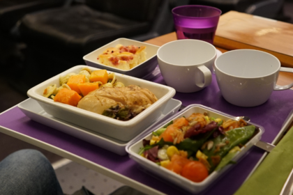 refeição sem glúten em avião